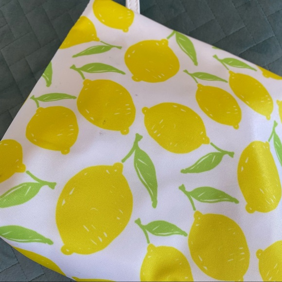 Lemon makeup bag - Picture 2 of 5